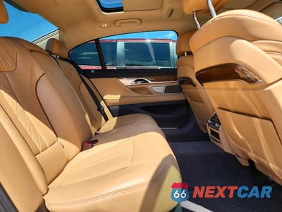 Zdjęcie 10 z 12 samochodu: 2017 BMW 750 XI VIN:WBA7F2C59HG422087 - miniatura