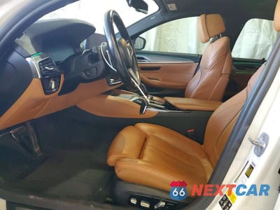 Zdjęcie 7 z 13 samochodu: 2019 BMW M550XI VIN:WBAJB9C51KB287766 - miniatura