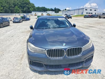 Piąte zdjęcie samochodu w środku: 2016 BMW 740 I VIN:WBA7E2C57GG547414 - miniatura
