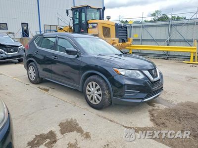 Czwarte zdjęcie samochodu z boku: 2019 NISSAN ROGUE S VIN:5N1AT2MT9KC745886 - miniatura