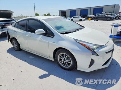 Czwarte zdjęcie samochodu z boku: 2018 TOYOTA PRIUS TWO VIN:JTDKBRFU1J3075744 - miniatura