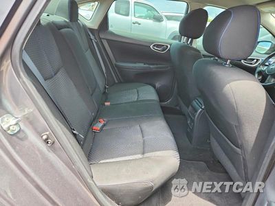 Zdjęcie 10 z 12 samochodu: 2019 NISSAN SENTRA SR VIN:3N1AB7AP2KY240259 - miniatura