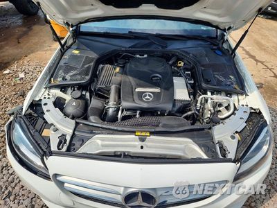 Zdjęcie 11 z 12 samochodu: 2016 MERCEDES-BENZ C 300 4MATIC VIN:55SWF4KB3GU110730 - miniatura