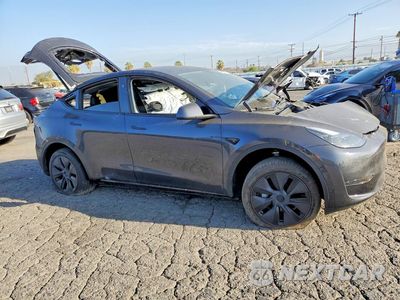 Czwarte zdjęcie samochodu z boku: 2025 TESLA MODEL Y VIN:7SAYGDED1SF250940 - miniatura
