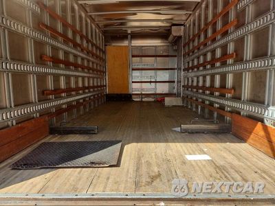 Zdjęcie 10 z 13 samochodu: 2020 HINO 195 BOX TRUCK VIN:JHHSDM2H0LK012839 - miniatura
