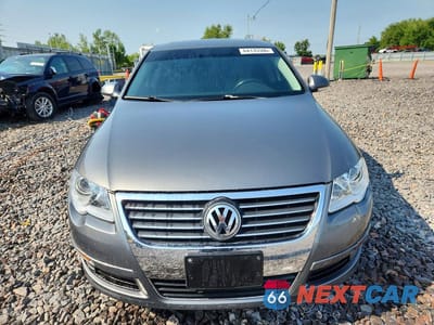 Piąte zdjęcie samochodu w środku: 2007 VOLKSWAGEN PASSAT 2.0T VIN:WVWAK73C57P157702 - miniatura