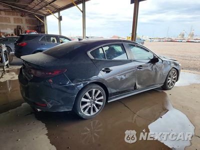 Trzecie zdjęcie samochodu z tyłu: 2019 MAZDA 3 PREFERRED VIN:3MZBPADL5KM108898 - miniatura