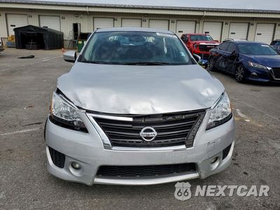 Piąte zdjęcie samochodu w środku: 2014 NISSAN SENTRA SR VIN:3N1AB7AP0EY325511 - miniatura