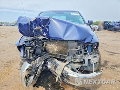 Piąte zdjęcie samochodu w środku: 2019 RAM 1500 CLASSIC SLT VIN:1C6RR6TTXKS584931 - miniatura
