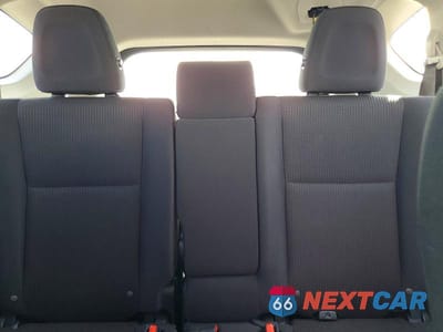 Zdjęcie 10 z 13 samochodu: 2018 TOYOTA RAV4 VIN:JTMZFREV0JJ742540 - miniatura