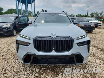 Piąte zdjęcie samochodu w środku: 2025 BMW X7 XDRIVE40I VIN:5UX23EM00S9X27367 - miniatura