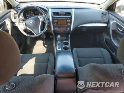 Zdjęcie 8 z 12 samochodu: 2015 NISSAN ALTIMA 2.5 S VIN:1N4AL3AP2FN403391 - miniatura