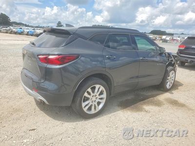 Trzecie zdjęcie samochodu z tyłu: 2020 CHEVROLET BLAZER 3LT VIN:3GNKBDRS7LS554137 - miniatura
