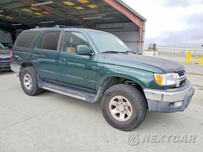 Czwarte zdjęcie samochodu z boku: 2001 TOYOTA 4RUNNER SR5 VIN:JT3GN86R810199745 - miniatura