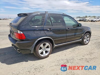 Trzecie zdjęcie samochodu z tyłu: 2004 BMW X5 4.8IS VIN:5UXFA93524LE81412 - miniatura