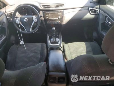 Zdjęcie 8 z 13 samochodu: 2016 NISSAN ROGUE S VIN:5N1AT2MN8GC745273 - miniatura