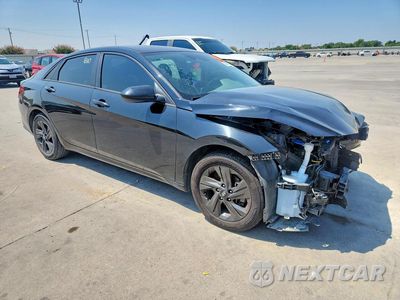 Czwarte zdjęcie samochodu z boku: 2022 HYUNDAI ELANTRA SEL VIN:KMHLS4AG2NU253519 - miniatura