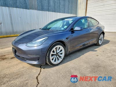 2023 TESLA MODEL 3 5YJ3E1EAXPF446710 - główne zdjęcie licytacji z USA - miniatura