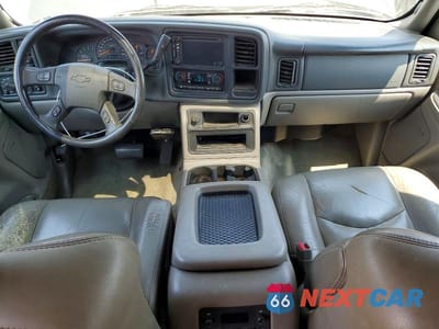 Zdjęcie 8 z 13 samochodu: 2005 CHEVROLET SUBURBAN K1500 VIN:3GNFK16Z35G146158 - miniatura