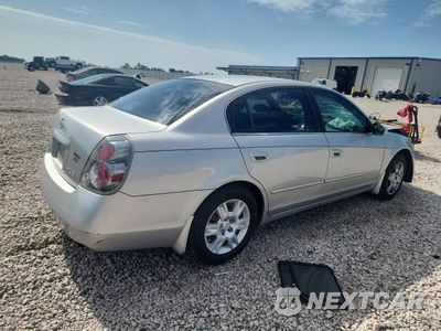 Trzecie zdjęcie samochodu z tyłu: 2005 NISSAN ALTIMA 2.5 VIN:1N4AL11D05C386062 - miniatura