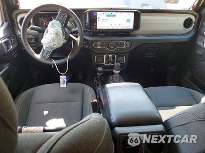 Zdjęcie 8 z 12 samochodu: 2024 JEEP WRANGLER 4XE VIN:1C4RJXN62RW231468 - miniatura