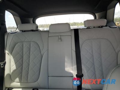 Zdjęcie 10 z 13 samochodu: 2025 BMW X5 XDRIVE40I VIN:5UX23EU0XS9Y20848 - miniatura