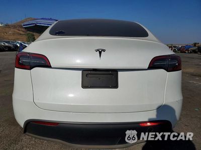 Zdjęcie 6 z 12 samochodu: 2023 TESLA MODEL Y VIN:7SAYGDED0PF979261 - miniatura