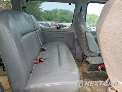 Zdjęcie 11 z 13 samochodu: 2008 FORD ECONOLINE E350 SUPER DUTY WAGON VIN:1FBSS31L58DB22648 - miniatura