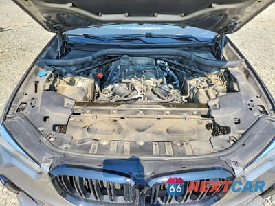Zdjęcie 12 z 14 samochodu: 2021 BMW X5 M VIN:5YMJU0C08M9G38996 - miniatura
