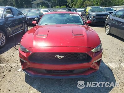 Piąte zdjęcie samochodu w środku: 2020 FORD MUSTANG VIN:1FA6P8TH8L5154359 - miniatura