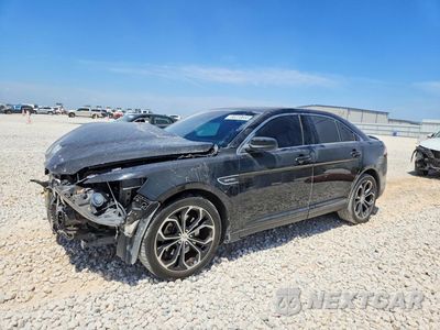 2015 FORD TAURUS SHO 1FAHP2KT1FG156961 - główne zdjęcie licytacji z USA - miniatura