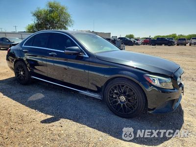Czwarte zdjęcie samochodu z boku: 2019 MERCEDES-BENZ C300 VIN:55SWF8DB5KU283064 - miniatura