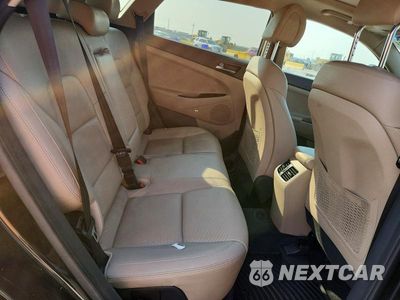 Zdjęcie 11 z 13 samochodu: 2017 HYUNDAI TUCSON LIMITED VIN:KM8J3CA26HU388770 - miniatura