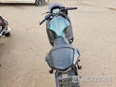 Zdjęcie 6 z 9 samochodu: 2025 KAWASAKI EX650 P VIN:ML5EXEP10SDAF3735 - miniatura