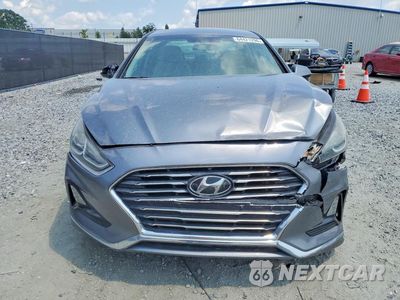 Piąte zdjęcie samochodu w środku: 2018 HYUNDAI SONATA SE VIN:5NPE24AF6JH719235 - miniatura