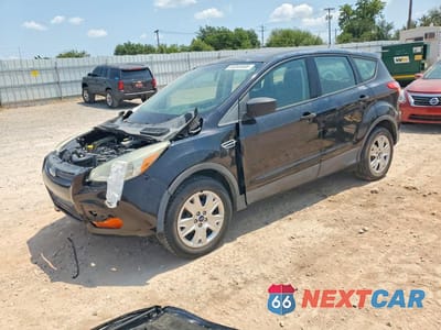 2013 FORD ESCAPE S 1FMCU0F76DUB23043 - główne zdjęcie licytacji z USA - miniatura