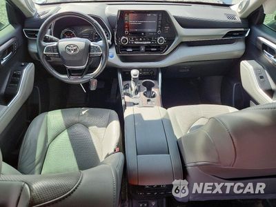 Zdjęcie 8 z 14 samochodu: 2021 TOYOTA HIGHLANDER HYBRID LIMITED VIN:5TDXBRCH3MS521263 - miniatura