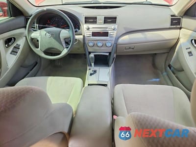 Zdjęcie 8 z 13 samochodu: 2010 TOYOTA CAMRY LE VIN:4T1BF3EK5AU083188 - miniatura