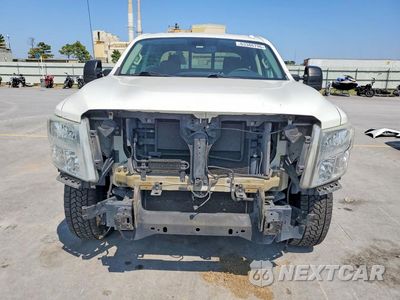 Piąte zdjęcie samochodu w środku: 2017 NISSAN TITAN SV VIN:1N6AA1E54HN539910 - miniatura