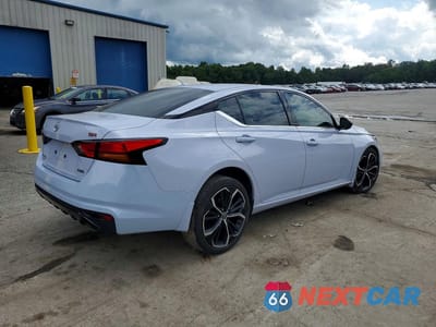 Trzecie zdjęcie samochodu z tyłu: 2024 NISSAN ALTIMA SR VIN:1N4BL4CW2RN361758 - miniatura