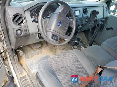Zdjęcie 8 z 12 samochodu: 2015 FORD F250 SUPER DUTY BOX TRUCK VIN:1FDBF2B62FED21601 - miniatura