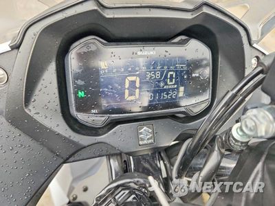 Zdjęcie 7 z 9 samochodu: 2018 SUZUKI GSX250R VIN:LC6DN11A8J1102119 - miniatura