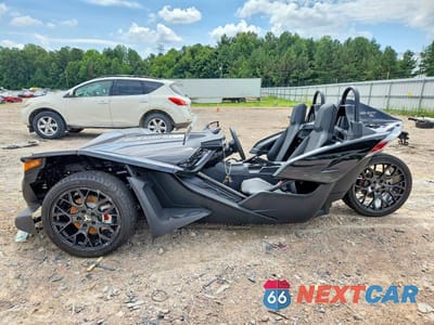 Trzecie zdjęcie samochodu z tyłu: 2025 POLARIS SLINGSHOT SL VIN:57XAAPHD4S8166941 - miniatura