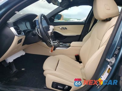 Zdjęcie 7 z 12 samochodu: 2021 BMW 330XI VIN:3MW5R7J05M8B96027 - miniatura