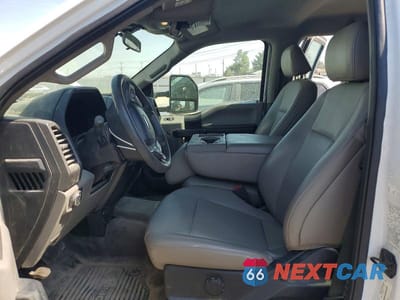 Zdjęcie 7 z 13 samochodu: 2021 FORD F350 SUPER DUTY VIN:1FD8W3H61MEC12020 - miniatura