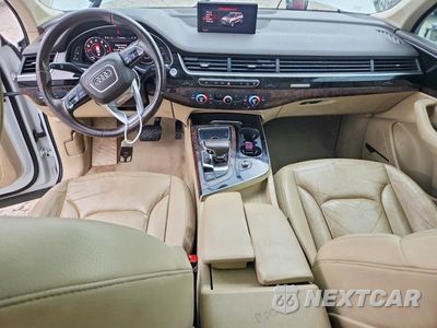 Zdjęcie 8 z 13 samochodu: 2017 AUDI Q7 PREMIUM PLUS VIN:WA1LAAF76HD013466 - miniatura