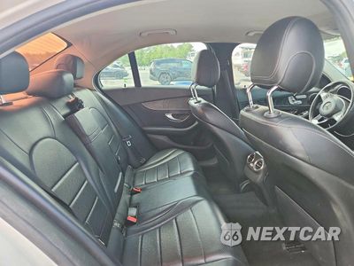 Zdjęcie 10 z 12 samochodu: 2016 MERCEDES-BENZ C 300 4MATIC VIN:55SWF4KBXGU129484 - miniatura