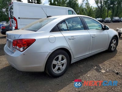 Trzecie zdjęcie samochodu z tyłu: 2015 CHEVROLET CRUZE LT VIN:1G1PC5SB9F7267695 - miniatura