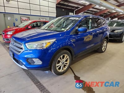 2017 FORD ESCAPE SE 1FMCU9GD7HUE61419 - główne zdjęcie licytacji z USA - miniatura
