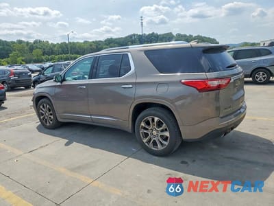 Drugie zdjęcie samochodu z przodu: 2018 CHEVROLET TRAVERSE PREMIER VIN:1GNEVJKW7JJ234167 - miniatura